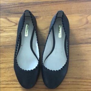 Louise et Cie Black Scalloped Flats